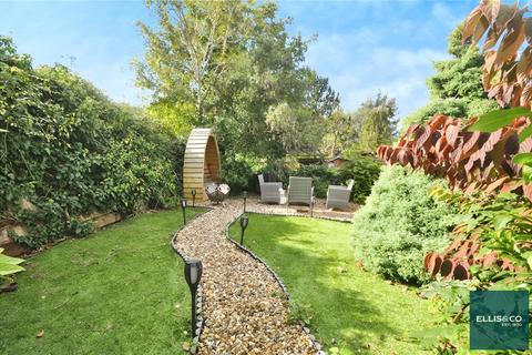 58 Trinity Road, London, N2 8JJ