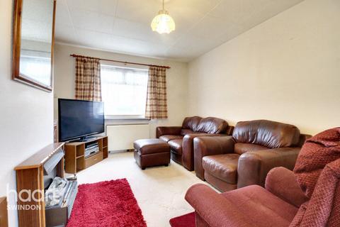 3 bedroom terraced house for sale, Winterslow Road, Swindon