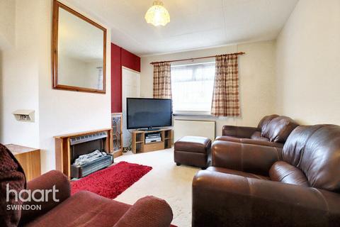 3 bedroom terraced house for sale, Winterslow Road, Swindon