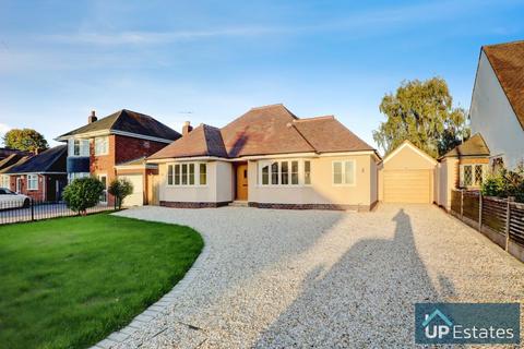 4 bedroom detached bungalow for sale, Bulkington Lane, Whitestone, Nuneaton