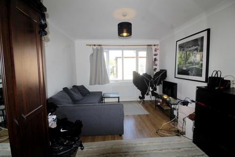 1 bedroom apartment for sale, Gillings Court, BARNET EN5