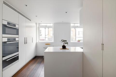 22 Beaumont Street, London, W1G 6DQ