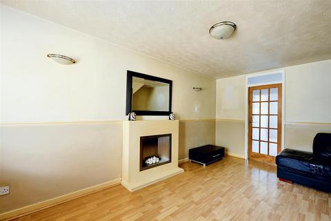 2 bedroom semi-detached house for sale, Stornoway Court, Beeston, Nottingham