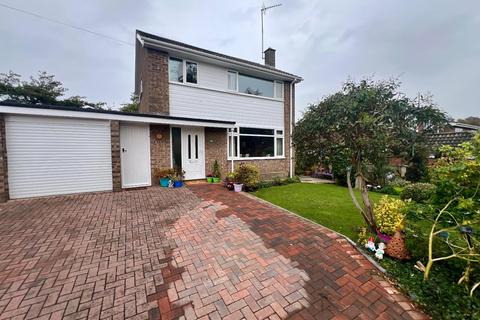 3 bedroom detached house for sale, Catesby Road, Rothwell, Kettering