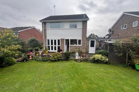 3 bedroom detached house for sale, Catesby Road, Rothwell, Kettering