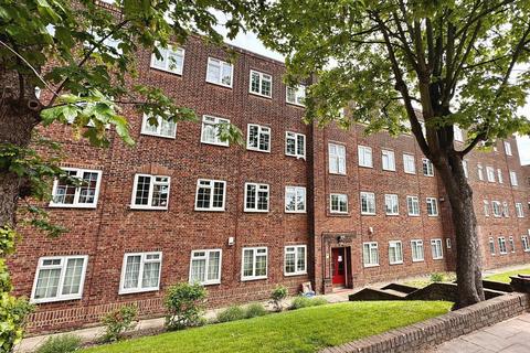 2 bedroom flat to rent, Brent Street, Hendon