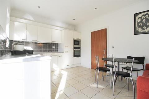 4 bedroom semi-detached house for sale, St. Pauls Road, Manchester M20