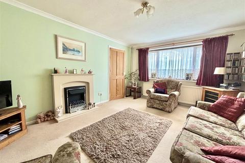 4 bedroom detached house for sale, Hen Parc Avenue, Upper Killay, Swansea