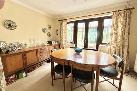 4 bedroom detached house for sale, Hen Parc Avenue, Upper Killay, Swansea