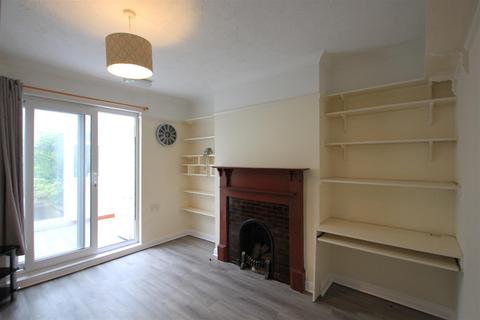 5 bedroom terraced house to rent, Coombe Road, Brighton, BN2 4ED