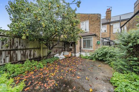 54 Bradgate Road, London, SE6 4TS