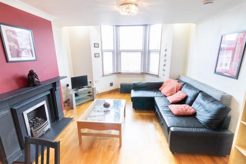 3 bedroom maisonette to rent, Greystoke Avenue, Sandyford