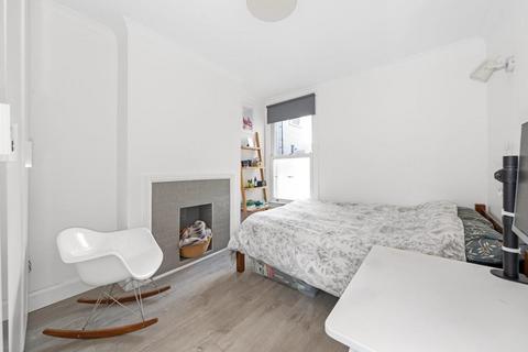 2 bedroom flat for sale, Underhill Road, East Dulwich, London