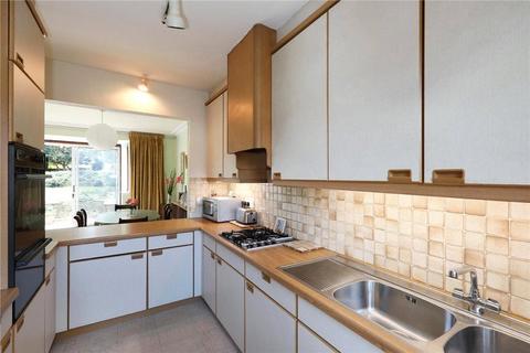 19 Ernle Road, London, SW20 0HH