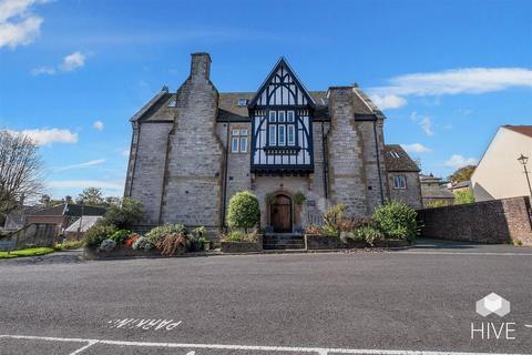 3 bedroom flat for sale, Somerleigh Road, Dorchester DT1