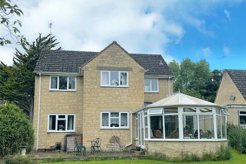 4 bedroom detached house for sale, Cirencester Road, South Cerney, Cirencester, Gloucestershire, GL7