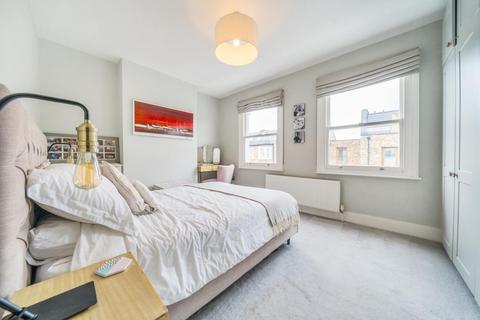 44 Winfrith Road, London, SW18 3BD