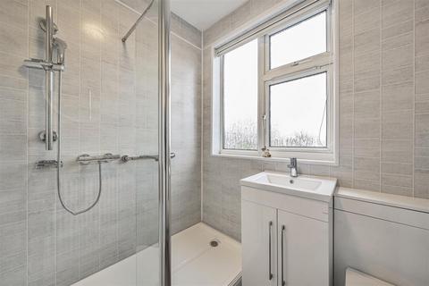 32 Hillview Road, Sutton, SM1 3NT