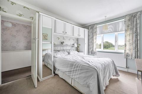 32 Hillview Road, Sutton, SM1 3NT