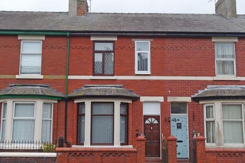 Studio to rent, Pharos Street, Fleetwood FY7