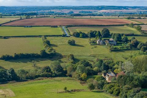 5 bedroom detached house for sale, Lidstone, Chipping Norton, Oxfordshire, OX7