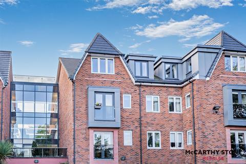 1 bedroom apartment for sale, Oakfield Court, 44-48 Crofts Bank Road, Urmston, Manchester, M41 0AA