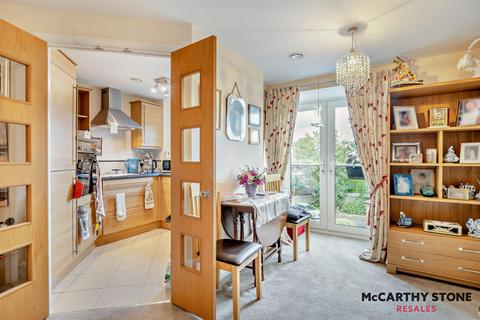 1 bedroom apartment for sale, Oakfield Court, 44-48 Crofts Bank Road, Urmston, Manchester, M41 0AA