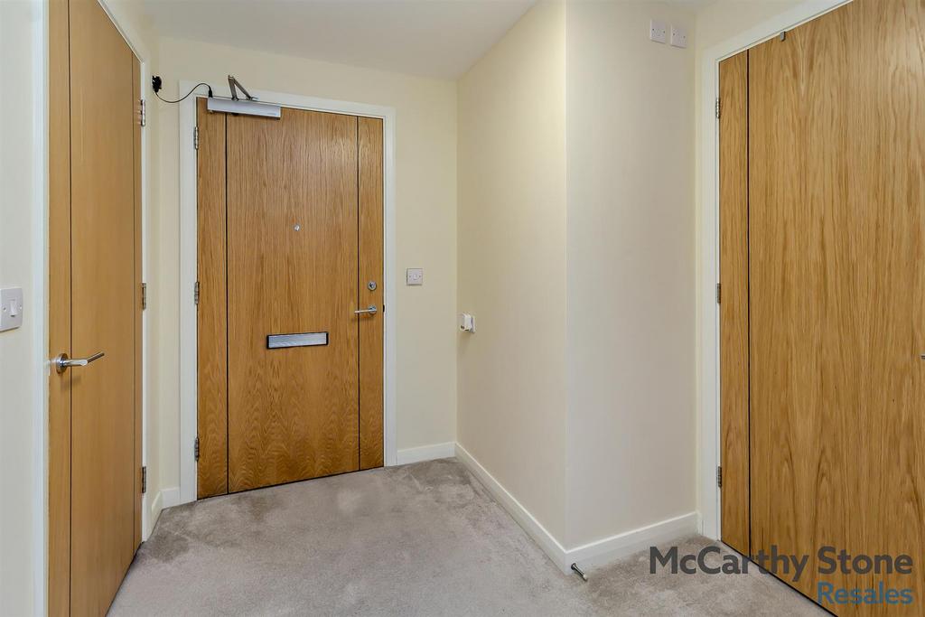 8667689-interior09-800.jpg