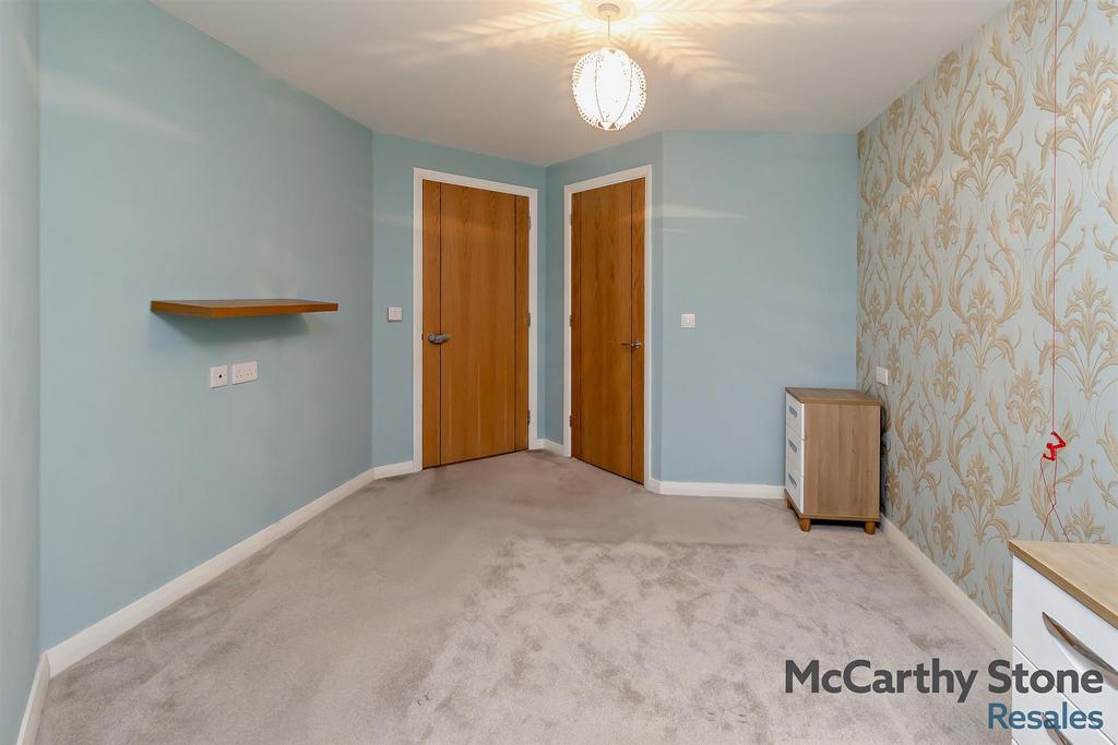 8667689-interior10-800.jpg