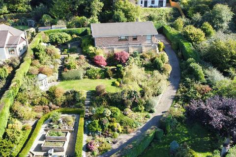 3 bedroom detached bungalow for sale, Hewlett Way, Cinderford GL14