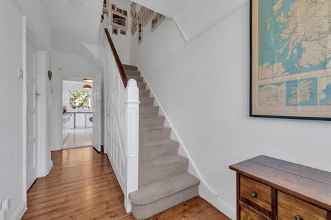 89 Marvels Lane, London, SE12 9PH