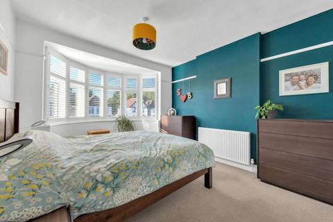 89 Marvels Lane, London, SE12 9PH