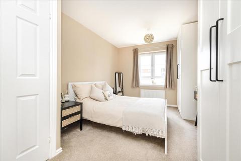 Flat 16, 14 Arneil Drive, Edinburgh, EH5 2GS