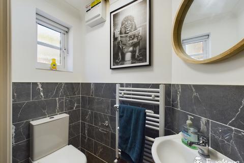 21 Ancient Way, Salisbury, SP2 8TE