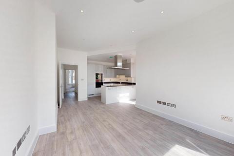 2 bedroom flat to rent, Stapleton Hall Road, Haringey