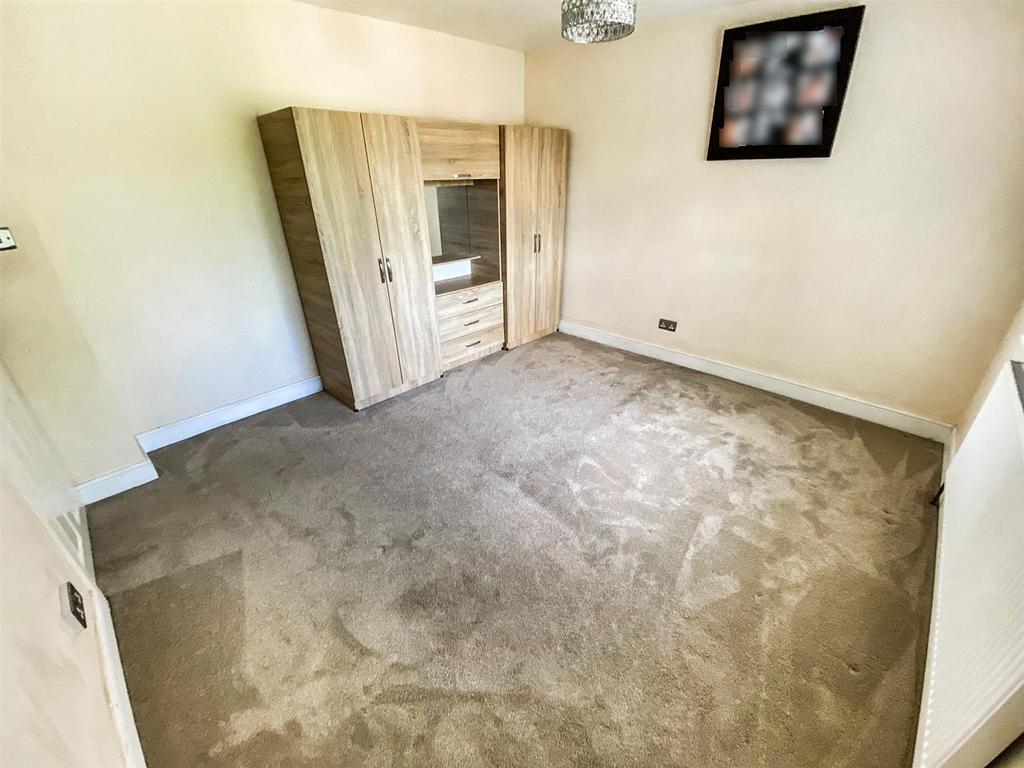 Double Bedroom 2.jpg