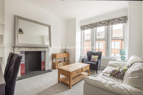 2 bedroom flat to rent, Lucien Road Tooting SW17