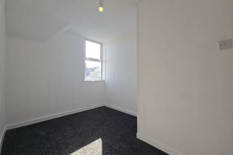 2 bedroom flat to rent, Chatsworth Avenue, Bispham