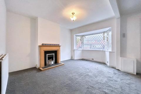 4 bedroom terraced house to rent, Sterndale Road, Birmingham B42