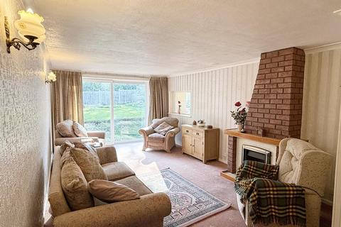 3 bedroom semi-detached house for sale, Brabham Crescent, Streetly, Sutton Coldfield