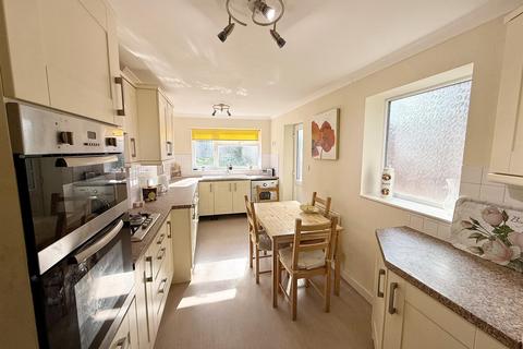 52 Brabham Crescent, Sutton Coldfield, B74 2BW
