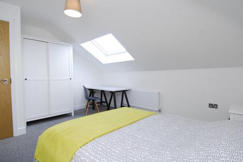 3 bedroom house to rent, Belgrave Lane, Plymouth PL4