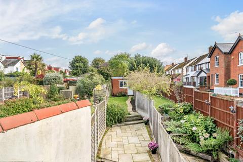 2 bedroom terraced house for sale, Church Walk, Weybridge, KT13