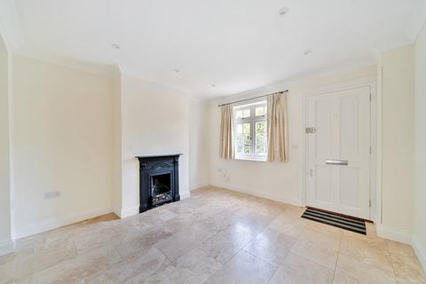 2 bedroom terraced house for sale, Church Walk, Weybridge, KT13