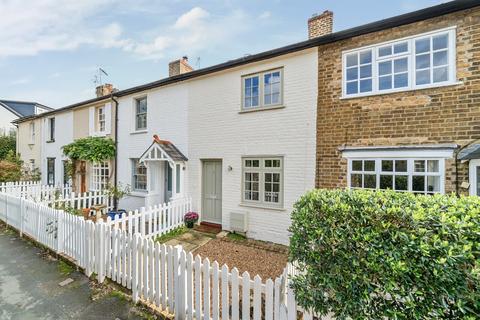 2 bedroom terraced house for sale, Church Walk, Weybridge, KT13