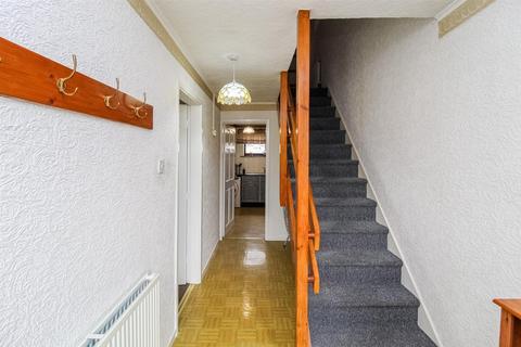 117 Esther Grove, Wakefield, WF2 8EU