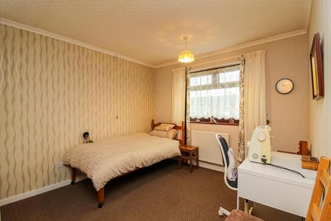 117 Esther Grove, Wakefield, WF2 8EU