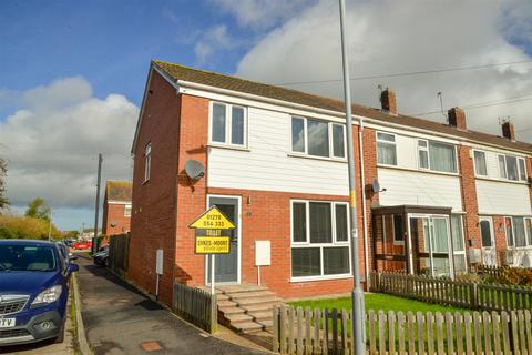 3 bedroom end of terrace house to rent, Heather Close, Bridgwater TA6