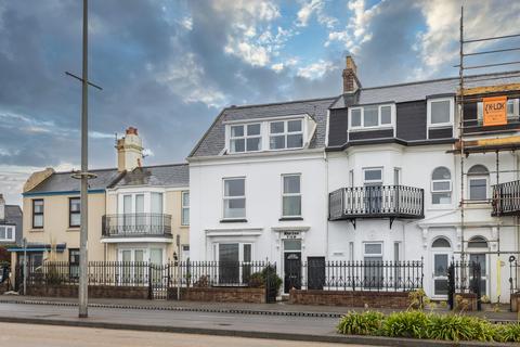 5 bedroom terraced house to rent, Victoria Avenue, St. Helier, Jersey