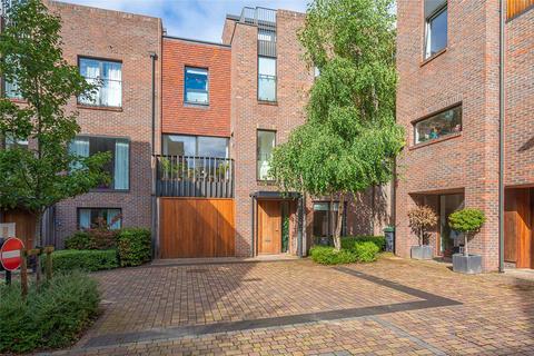 5 bedroom house for sale, Marwood Square, London, N10